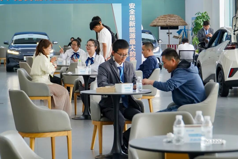 技巧北京车展将上市重点轿车汇总 全新大众迈腾/比亚迪秦L等领衔